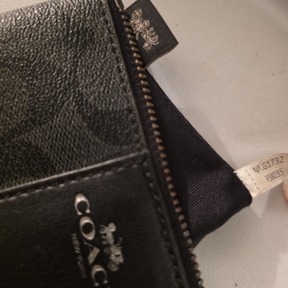 Coach Black Leather Handbag and Wristlet Set - Picture 2 of 7